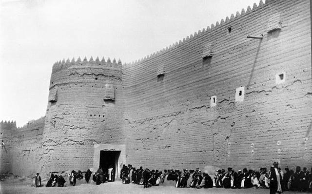نقره لعرض الصورة في صفحة مستقلة