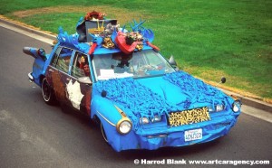 buick-of-unconditional-love-art-car-philo-northrup-art-car-agency-photo-harrod-blank-bul7