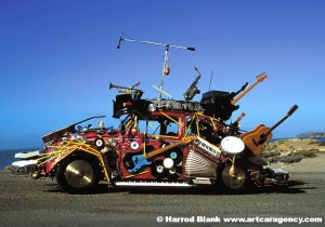 pico-de-gallo-art-car-harrod-blank-art-car-agency-photo-harrod-blank-pdgr57