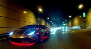 super_cars_light_up_the_night_640_12