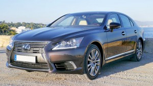 Lexus-LS-2012