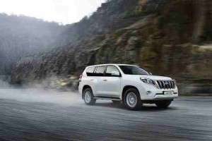 Side-2015-Toyota-Prado-TX