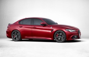 Side-Alfa-Romeo-Giulia-2016