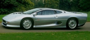 Jaguar-XJ220-1