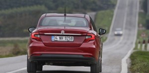 The-back-of-the-Fiat-Tipo-2017