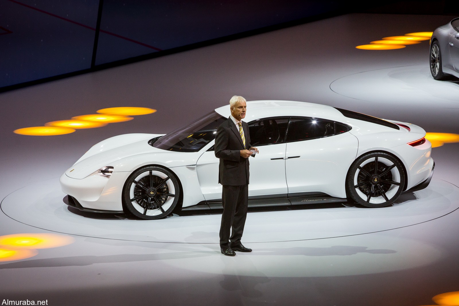 2017 Porsche Mission