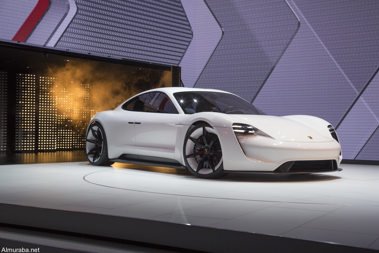 2017 Porsche Mission