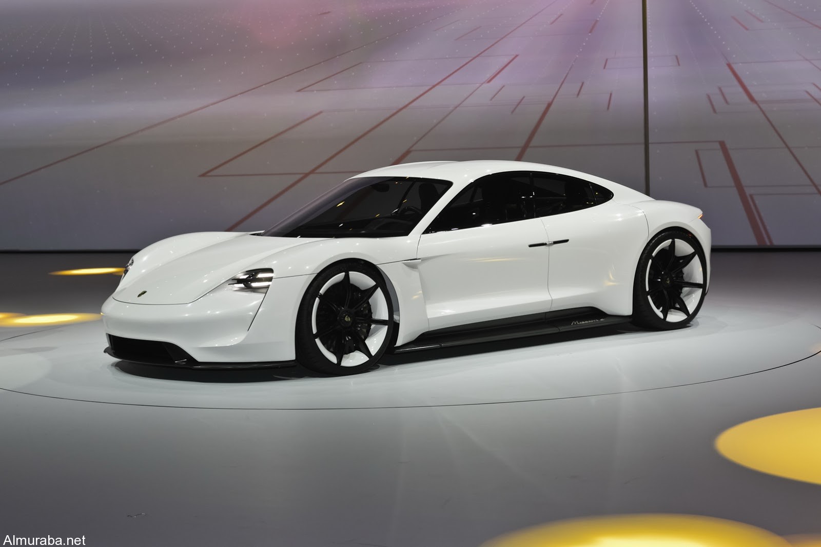 2017 Porsche Mission